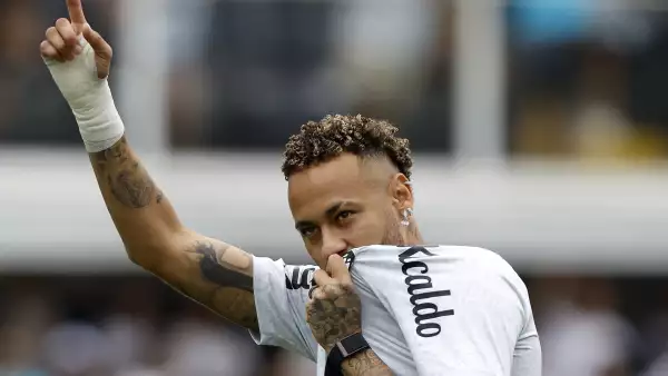 Por fin regresa: Neynar vuelve a jugar con el Santos tras cirugía de rodilla