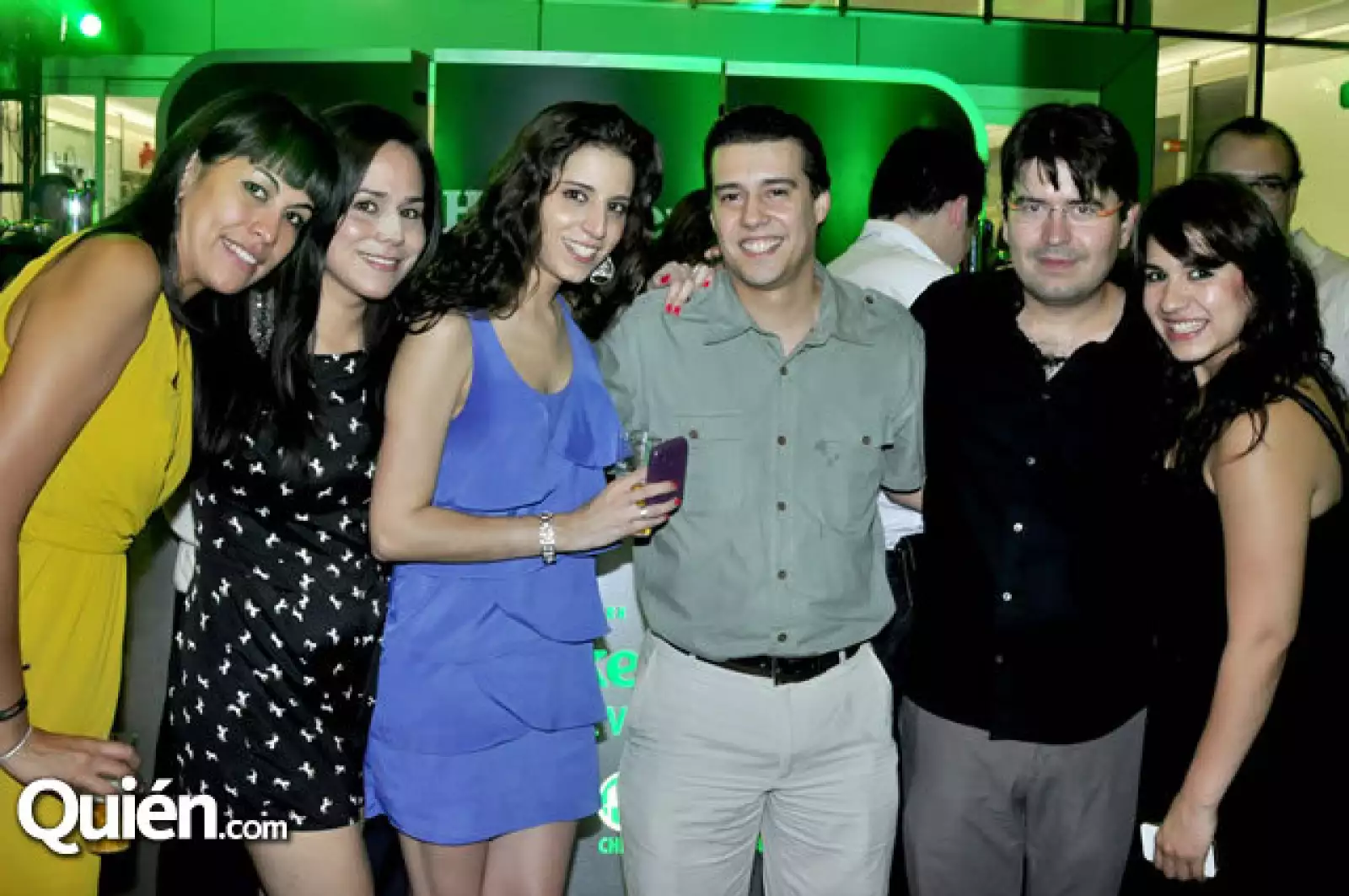 Karina Cantú, Ale Martinez, Alina Navarro, Alejandro Corripio, Julio Veliz y Claudia Guajardo