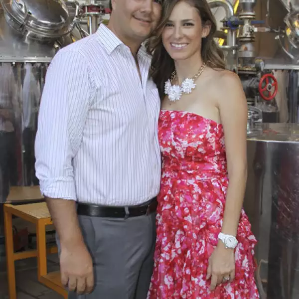 Raúl González y Alina Bracamontes