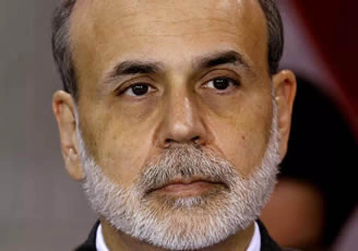 Ben Bernanke, presidente de la Fed, dice que la economía de EU está amenazada por otra recesión. (Foto: CNNMoney.com)