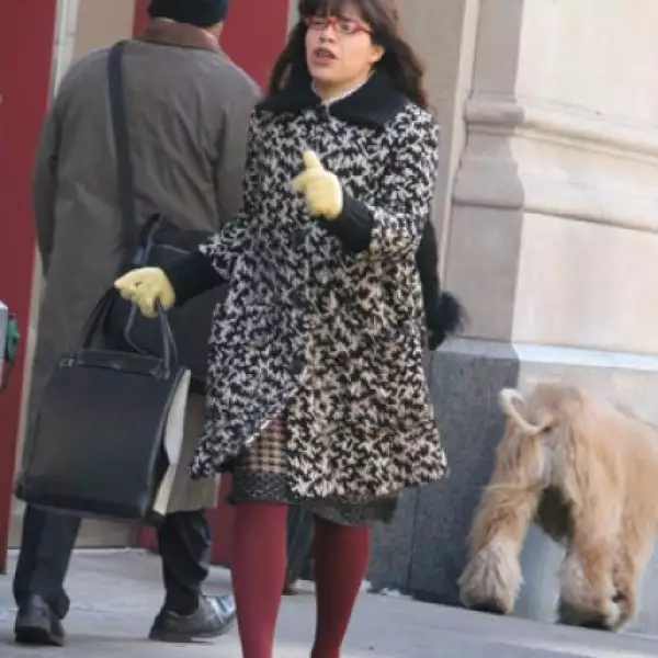 América Ferrera en el set de Ugly Betty en Manhattan, Nueva York.