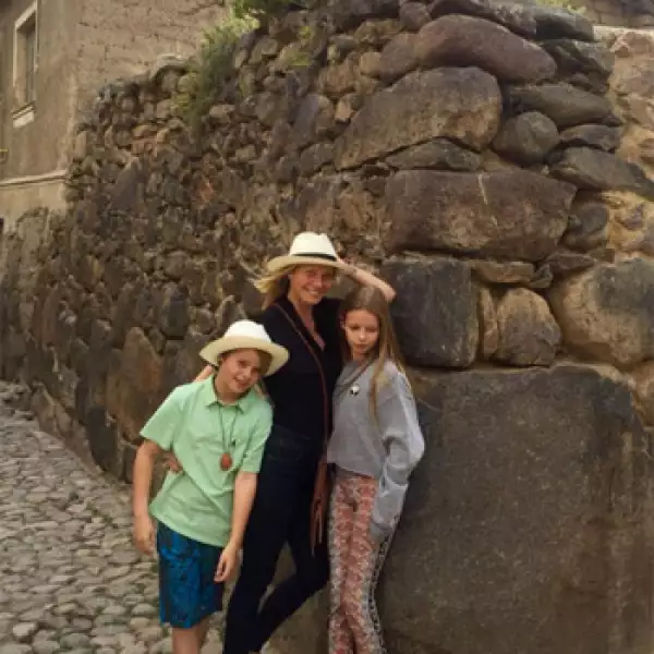 Gwyneth Paltrow y sus hijos en Machu Picchu