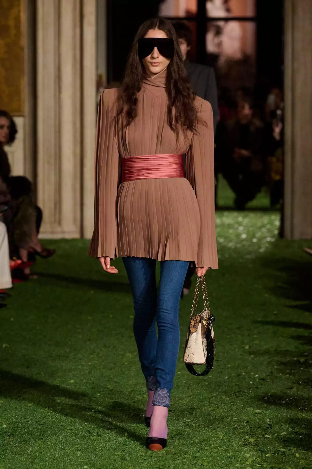 Valentino F26 018.jpg