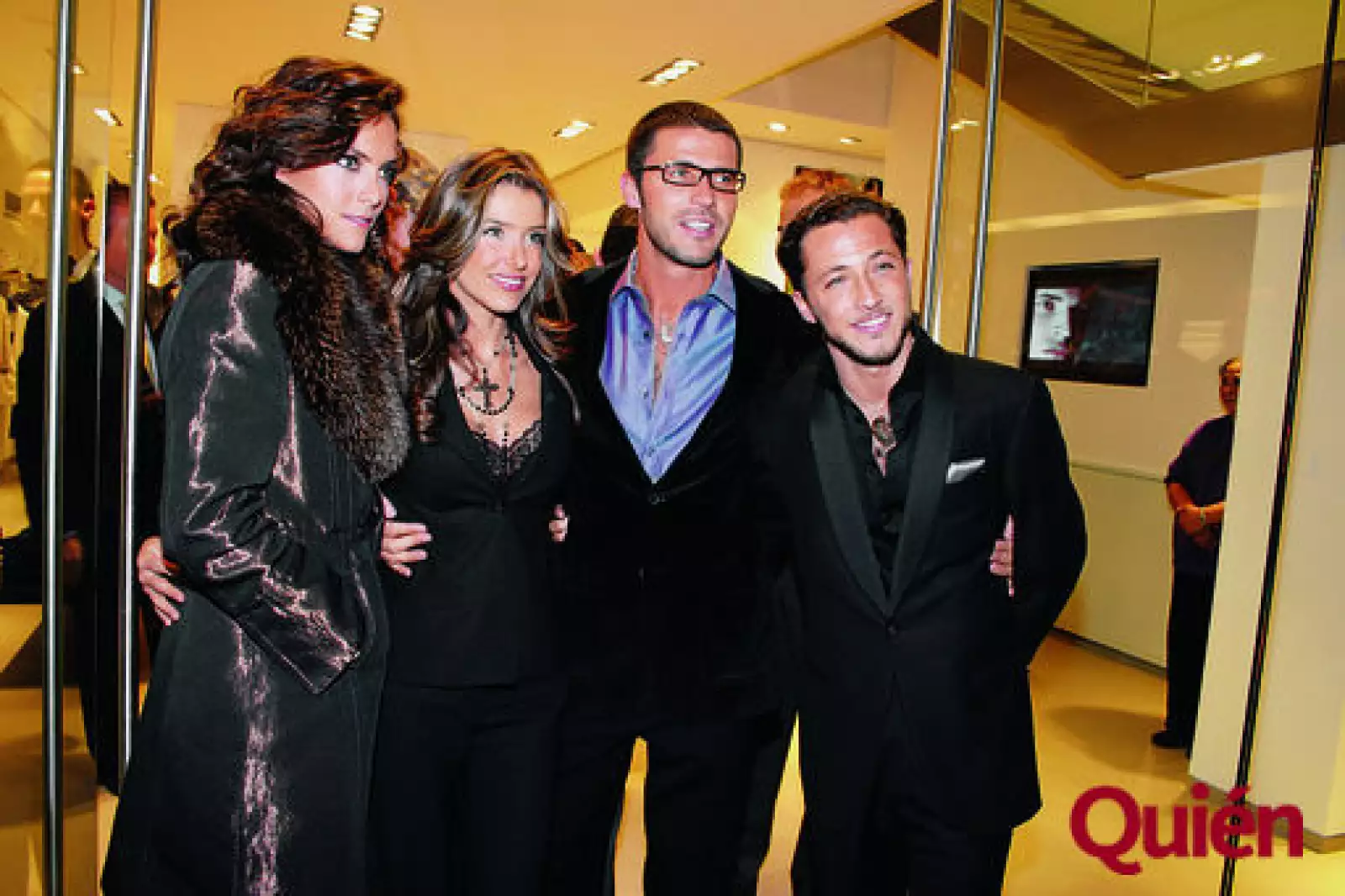 Ana Gabriela Peralta, Edith Serrano, Leonardo García, Isaac Bissu