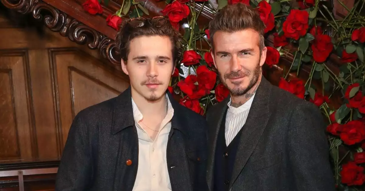 brooklyn-beckham-se-quita-tatuaje-de-david-beckham.jpg