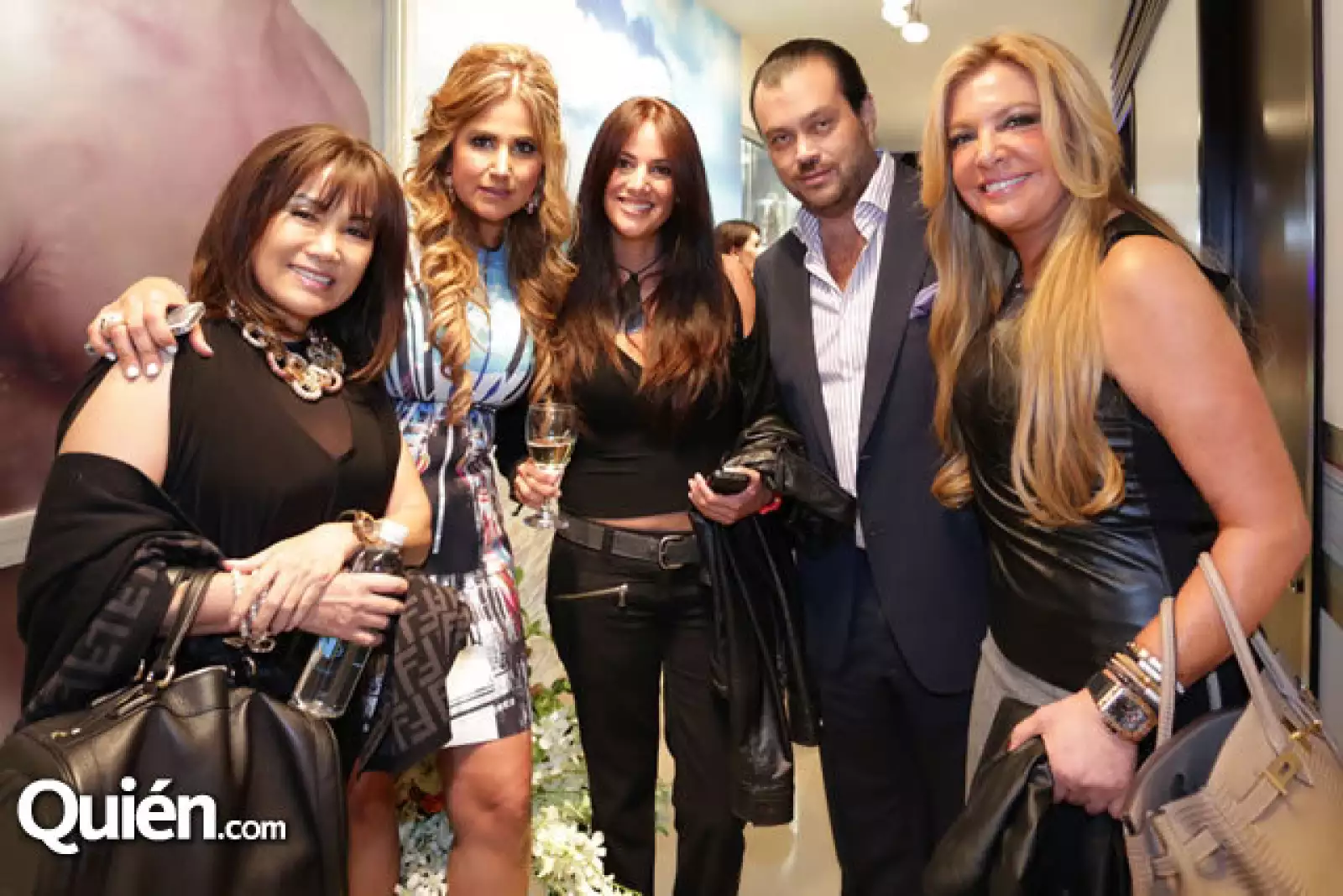 Miong, Lourdes García, María Leal y Herman y Bivis Moreno