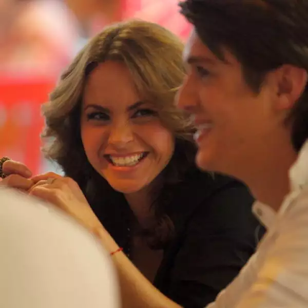 La coach de La Voz México se mostró sonriente en todo momento.