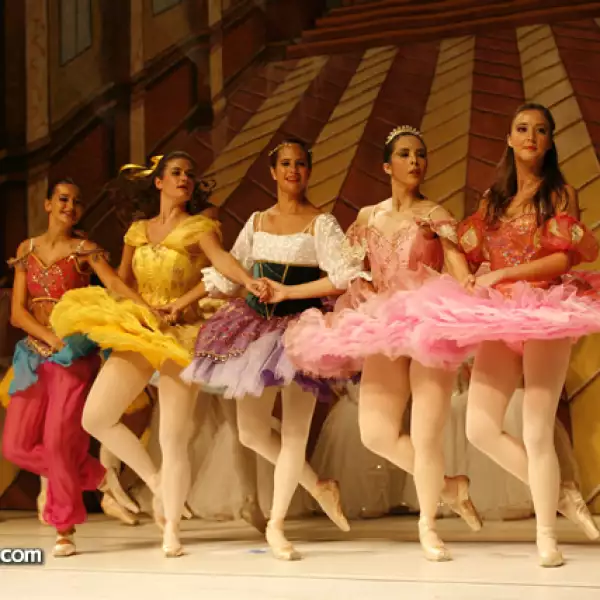 Mariana Rubio,Alejandra Halffter,Ana Gabriela Quesada,Andrea Bohorquez,Sofía Casillas