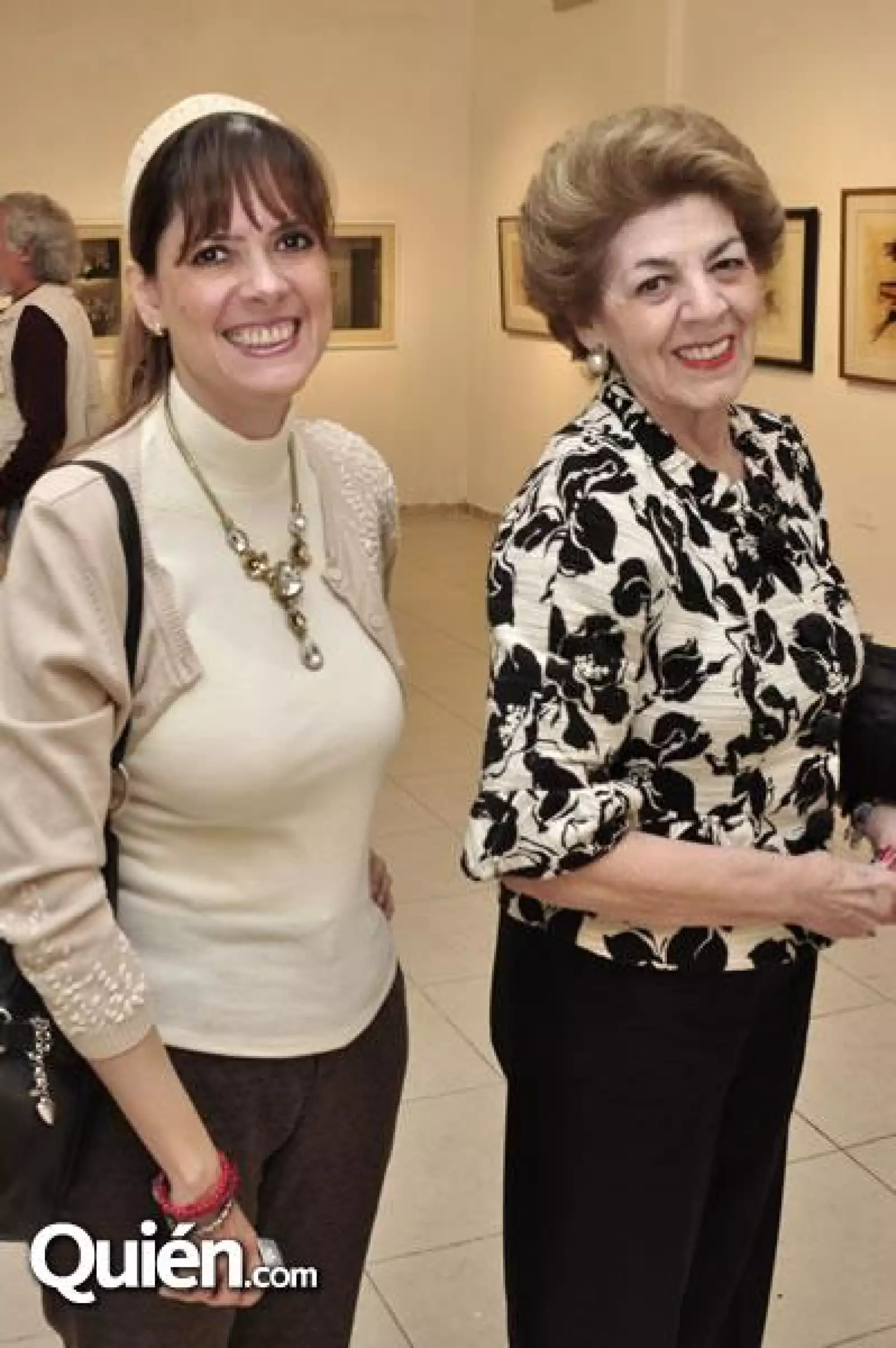 Imelda Domínguez y Anita Brunell
