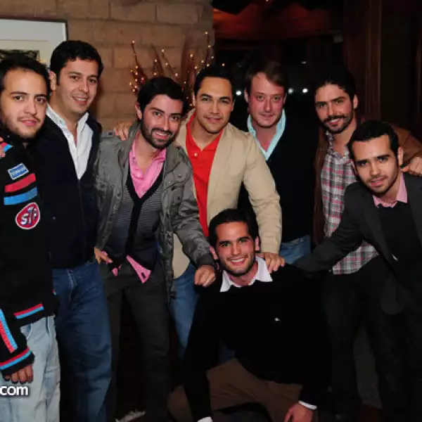 Enrique Padilla,Roberto de Alba,Diego Gutiérrez,Javier Velázquez,Santiago Colin,Eduardo Valdés,Manuel Navarro,Carlos Sinz