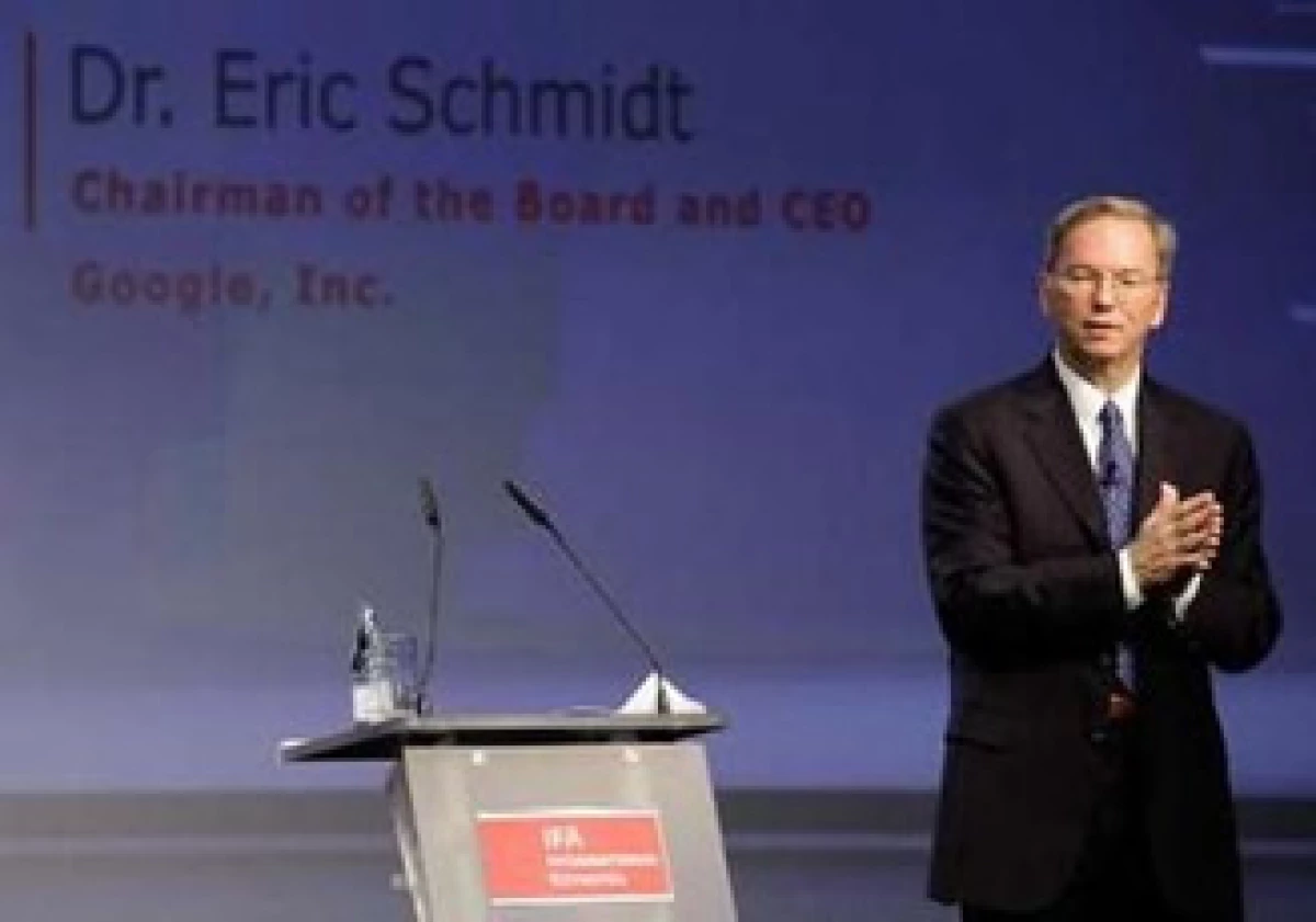 El CEO de Google dijo que su portal de videos, YouTube, recibe 2,000 millones de visitas por semana. (Foto: Reuters)
