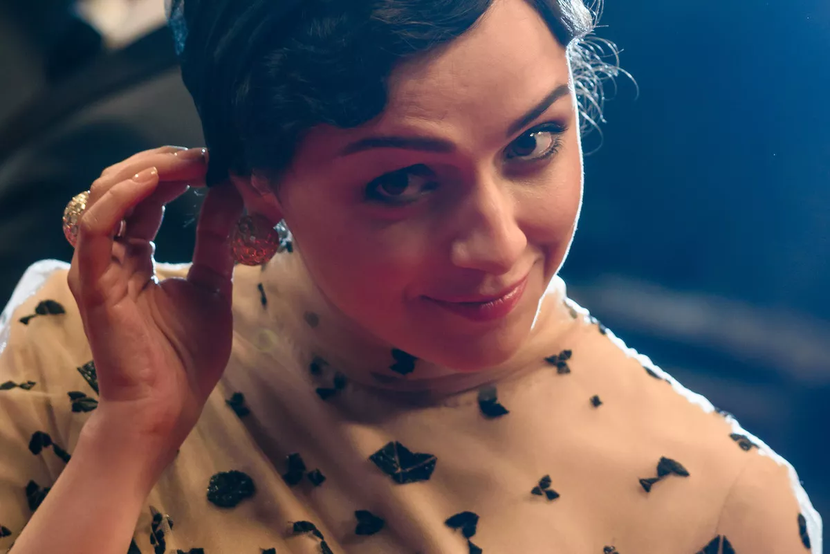 La actriz Taraneh Alidoosti en lña alfombra roja de Cannes para la proyección de la cinta The Salesman en 2016.