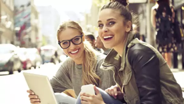 Estos jóvenes, nacidos entre 1995 y 2010, verán su trabajo como una vía para cumplir metas personales y no sólo ganar dinero. (Foto: istock )