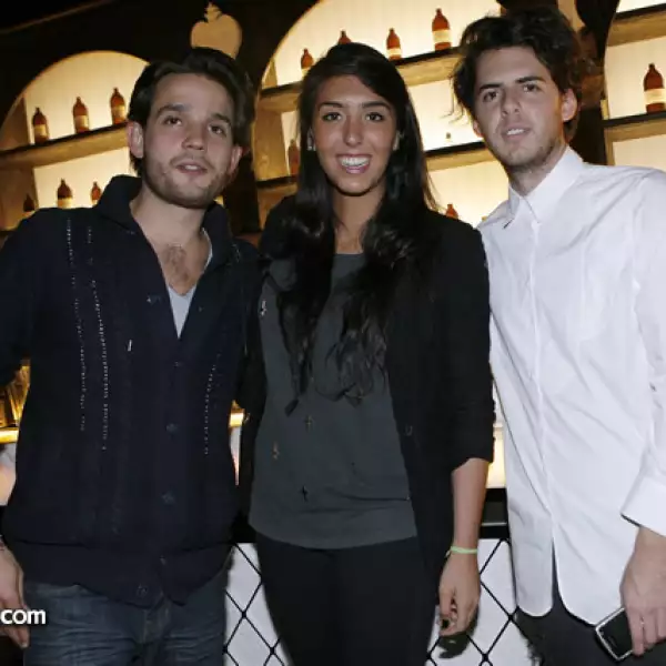 Sebastian Aguilera,Daniela Haddad,Paulo G de O
