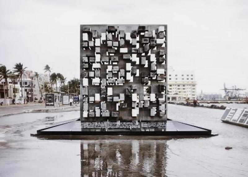 Monumento Vidas Paralelas_3