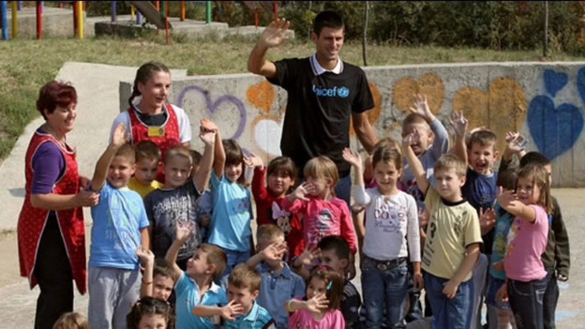 Novak Djokovic apoya la educación infantil