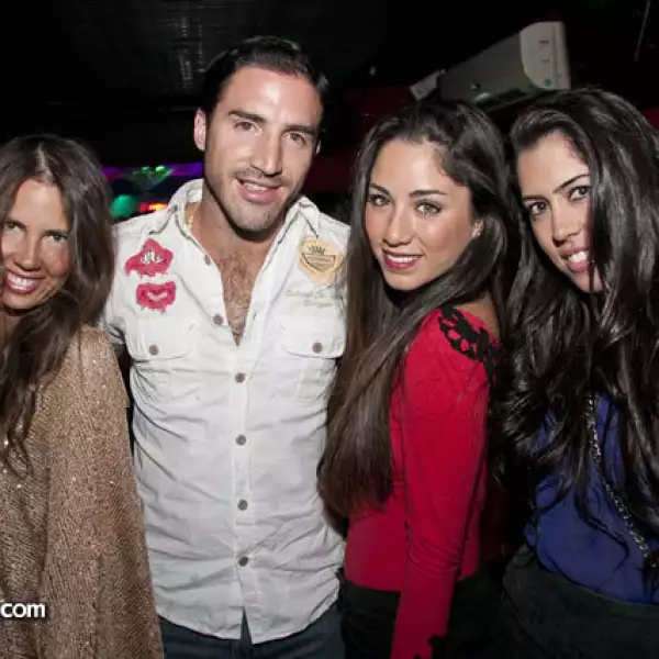 Montserrat Ripoll,Toño de la Vega,Sofía Casarín y Alejandra Ripoll