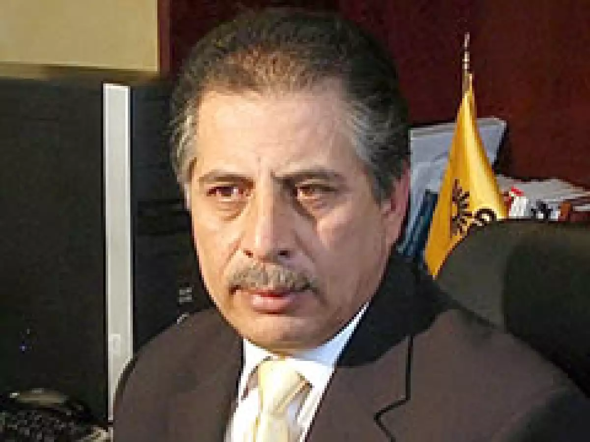 El dirigente del PRD dice que no limitará la inversión. (Foto: Notimex)