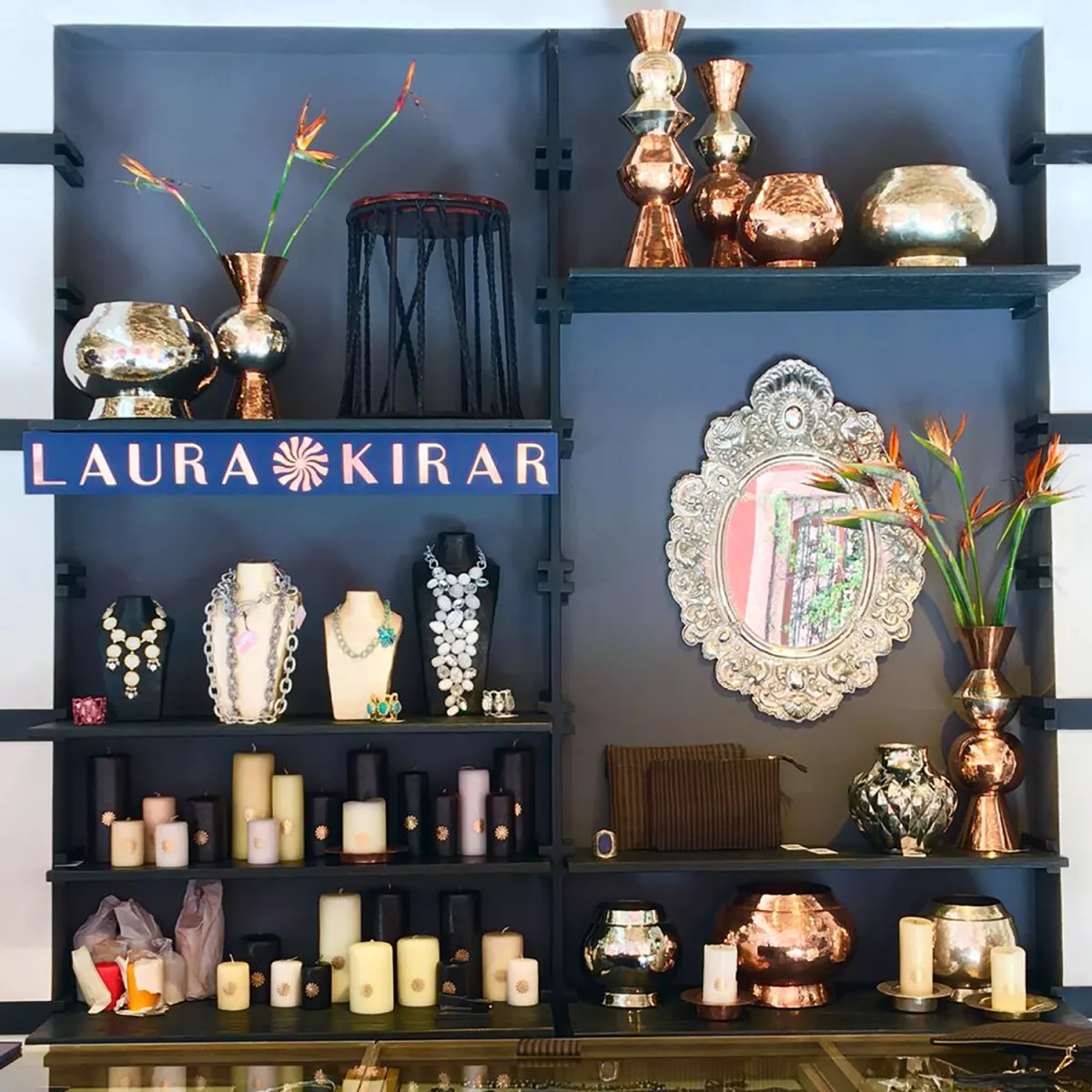 Laura Kirar tiene muchos productos que ofrecer