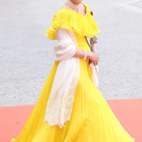 Reina Sonja de Noruega.