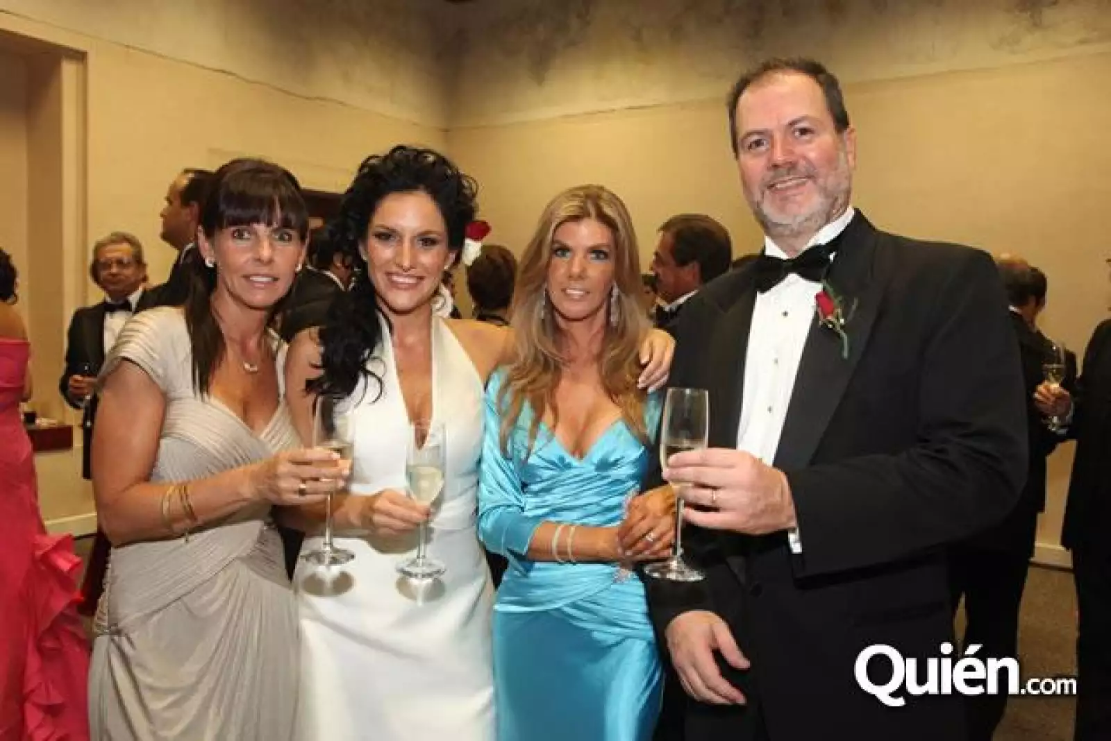 Jacky Dithurbide,Danielle Dithurbide,Denisse Salazar,Dominique Dithurbide