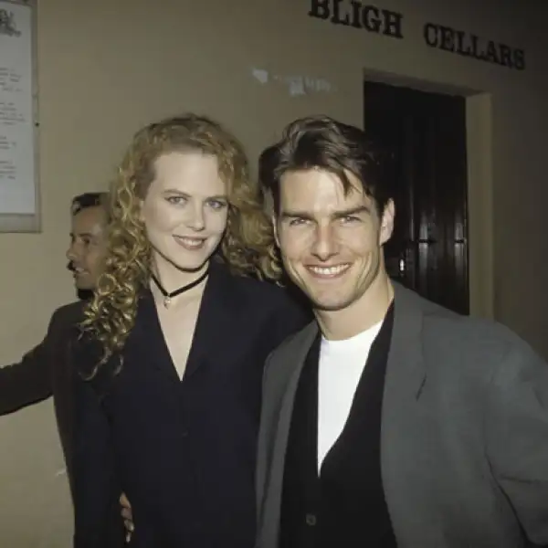 El actor a sus 30 años, durante la conferencia de prensa de la cinta que protagoniza con su ex, Nicole Kidman, Far And Away.