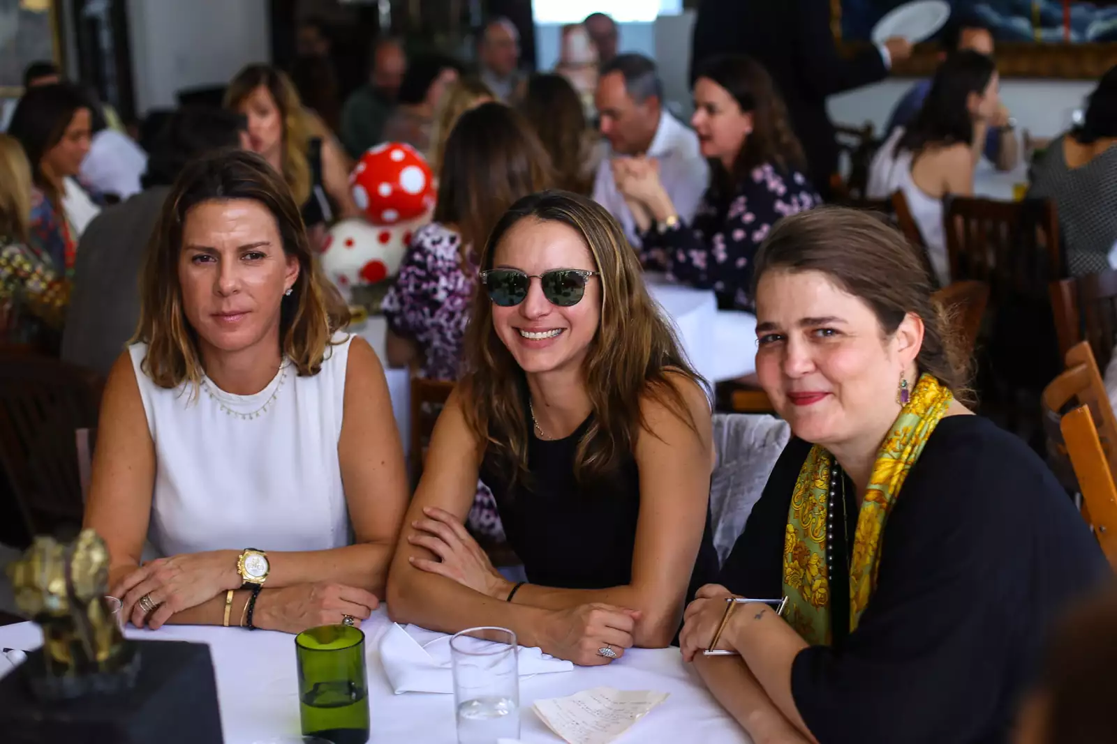 Comida de los patronos de arte de la Bienal