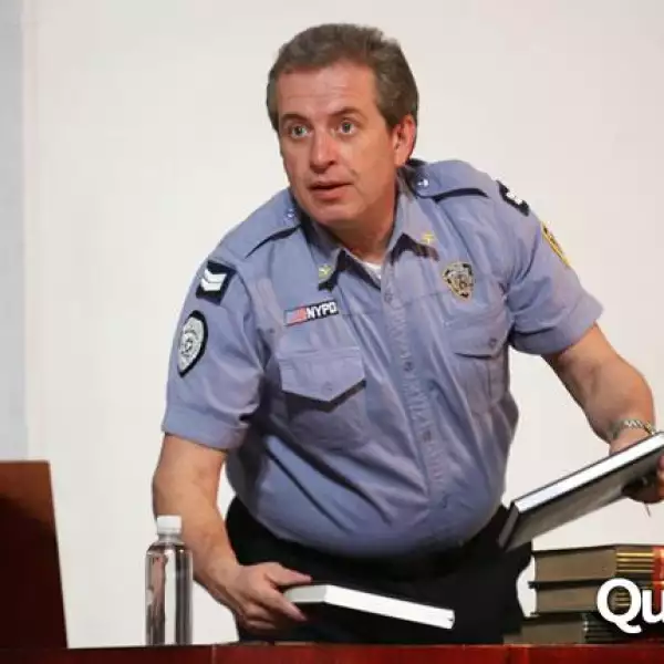 Obra de Teatro Claudia Me Quieren Volver Loca