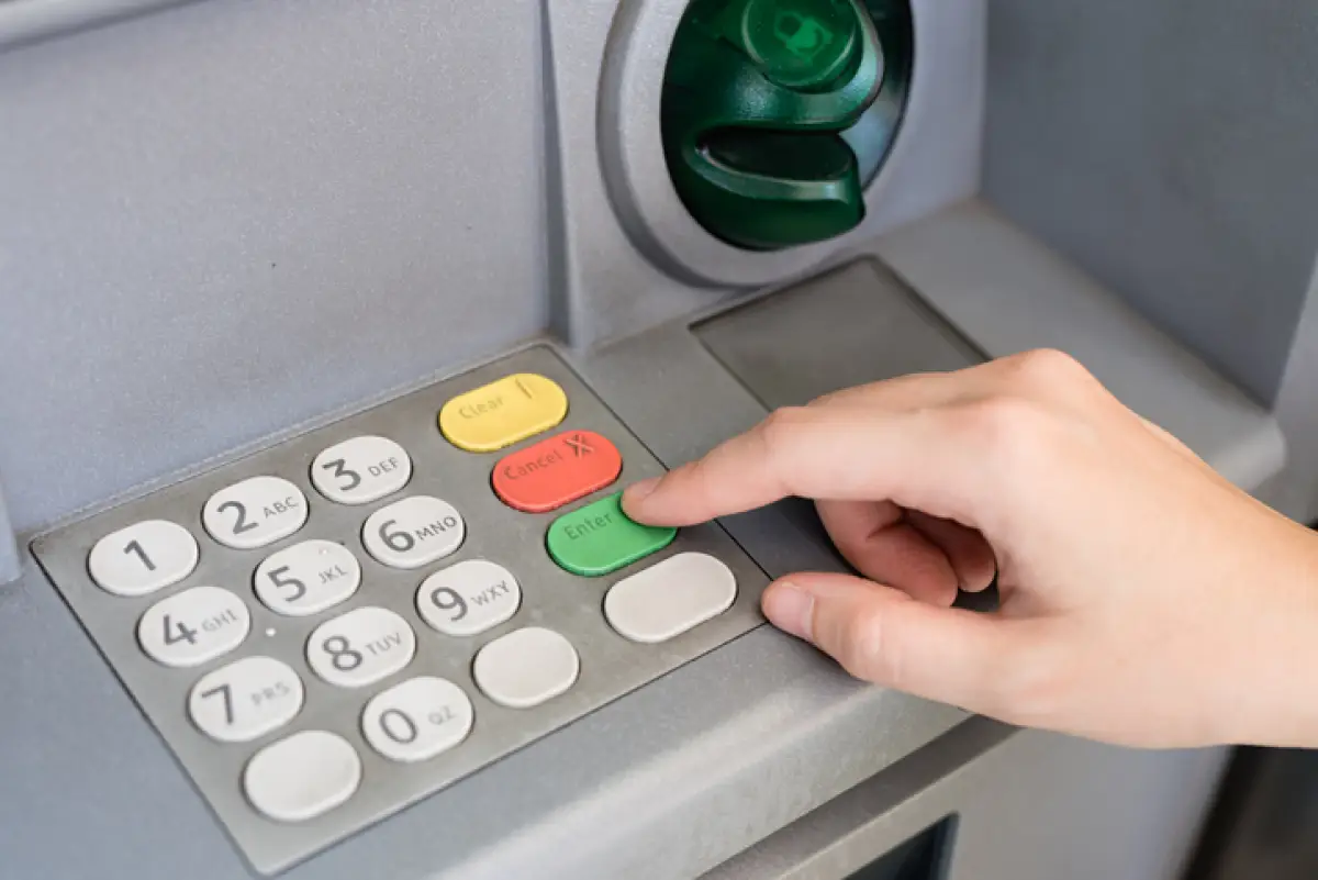 Los mexicanos se siente más inseguro en cajeros automáticos de la calle