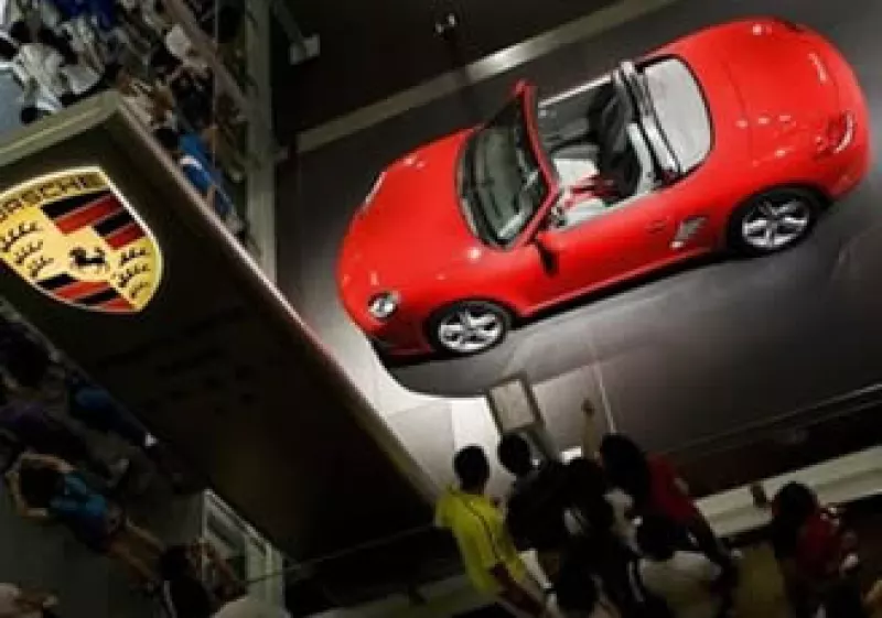 Porsche enfrenta una deuda cercana a los 10,000 millones de euros. (Foto: AP)