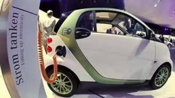 Auto el�ctrico