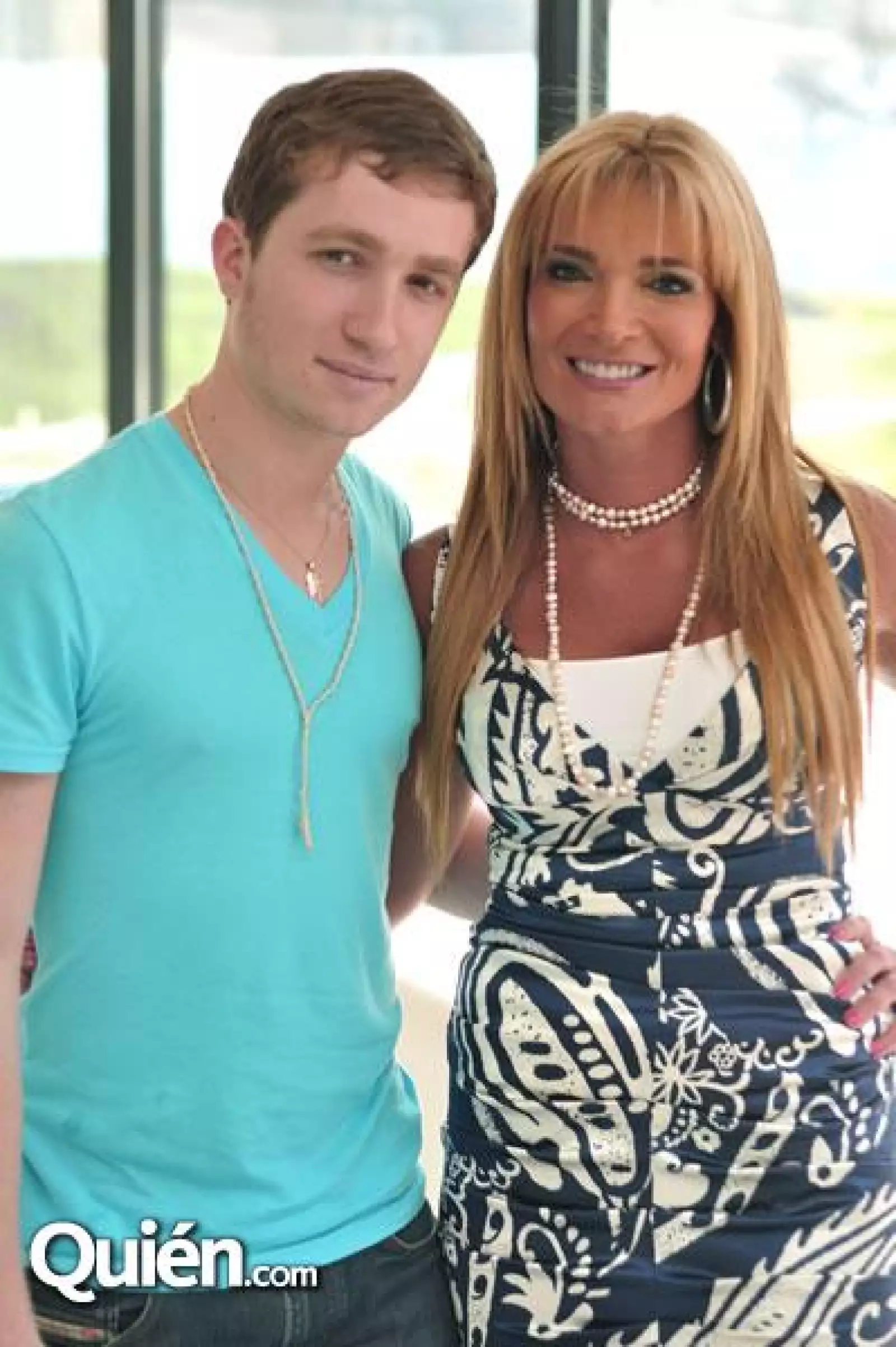 Tomás Poblete y Verónica Lepeley Cambiaso