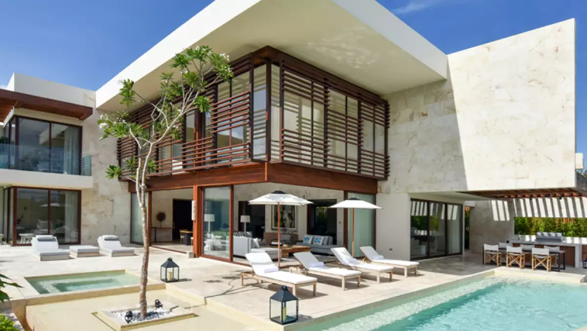 Foto de una alberca del hotel Rosewood Mayakoba