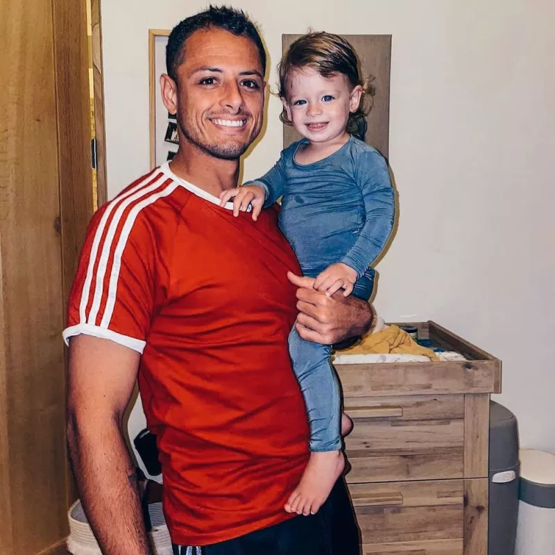 chicharito-noah.jpeg