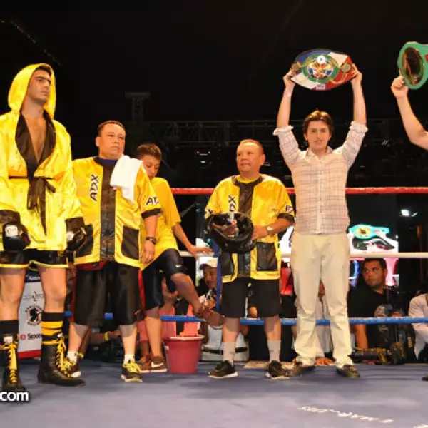 Pelea de box entre Gabriel Soto vs Marcus Ornellas y Miguel Torruco vs Antonio de la Vega