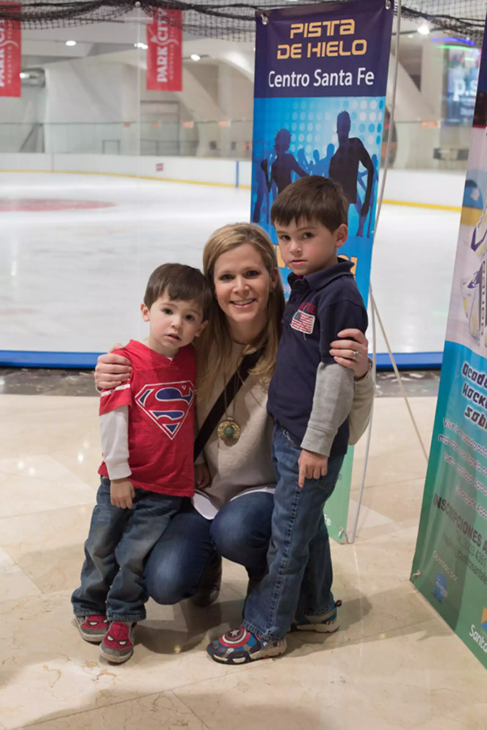 Vanessa Velhagen, Patricio y Juan José Lara