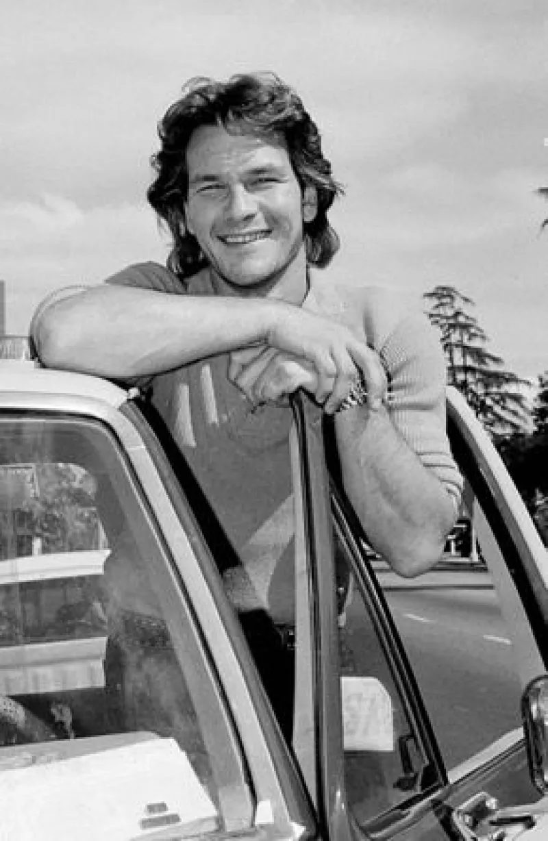 Los residentes del poblado Firefly Cove, lugar donde se rodó una de las películas más famosas del actor, ‘Dirty Dancing’, han decidido realizar una ceremonia en su memoria.