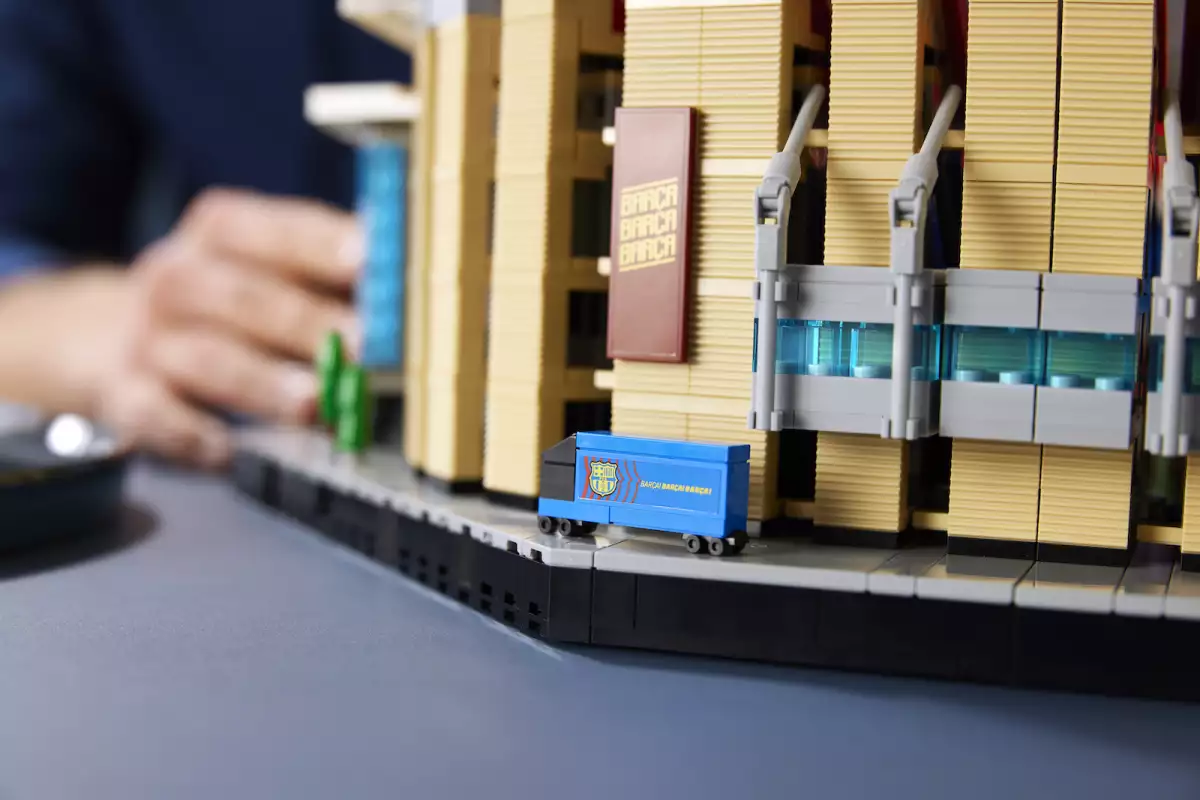 Life and Style Lego Camp Nou 1.jpg