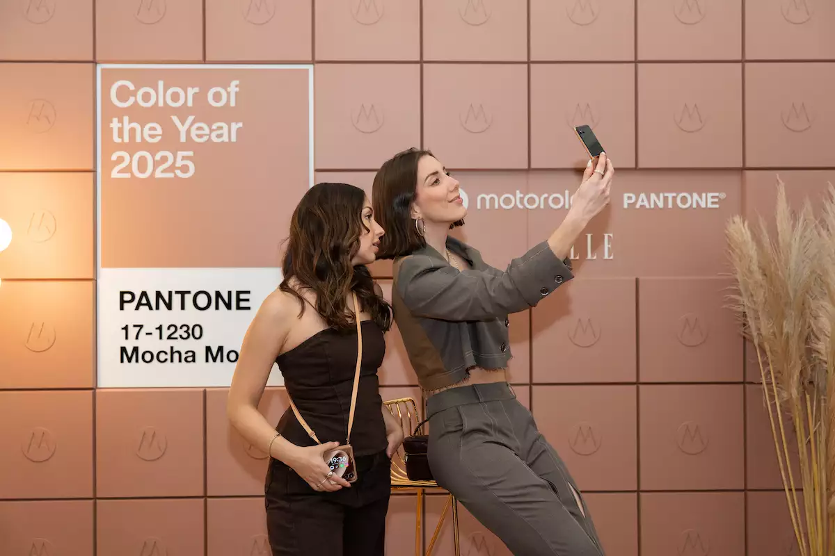 motorola2.jpg