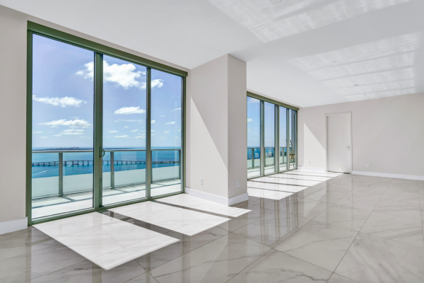 sothebys-Miami-ventanales