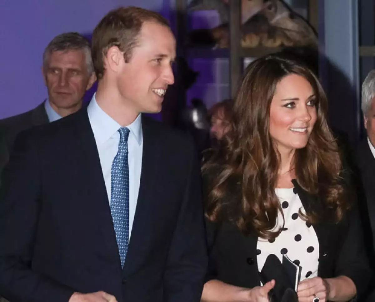 La pareja recibió un regalo al igual que la Princesa Victoria de Suecia y Daniel Westling cuando nació la princesa Estelle.