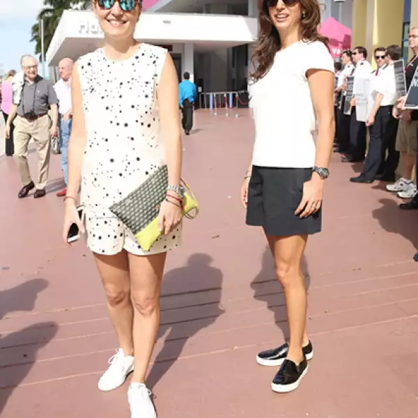 Paola Aboumrad, Marí­a Elena Checa