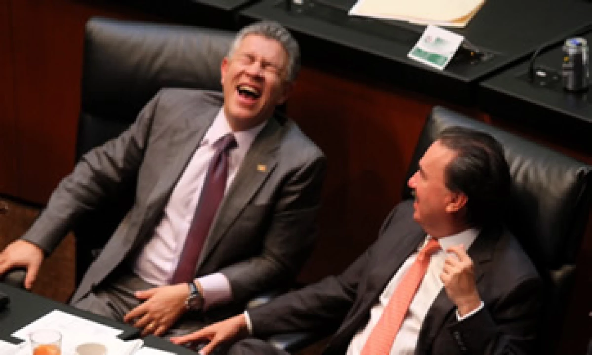 El dictamen con las leyes de Pemex y de la CFE es el tercero de cuatro que queda avalado en el Senado. (Foto: Notimex)