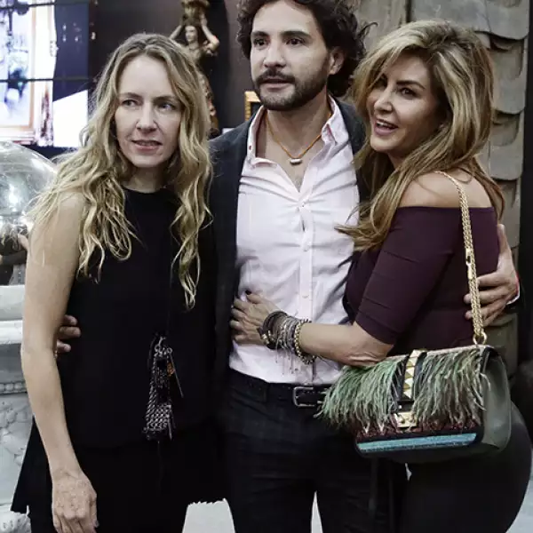 Lorena Jáuregui,Alejandro Maldonado y Alejandra Funtanet