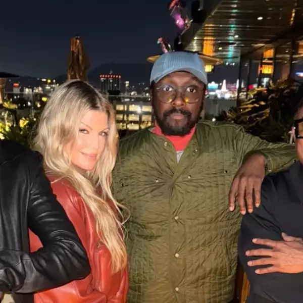 Taboo, Fergie, Will.i.am y Aple.de.Ap