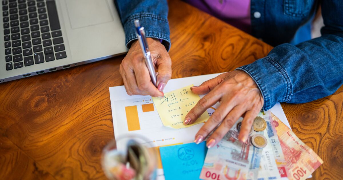 Cetes, verimlere düşmekten muzdariptir; Bir terim enflasyonun iki katı sunar