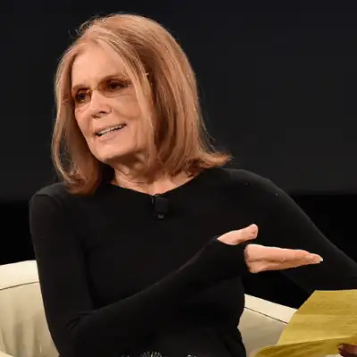 Gloria Steinem feminista .png
