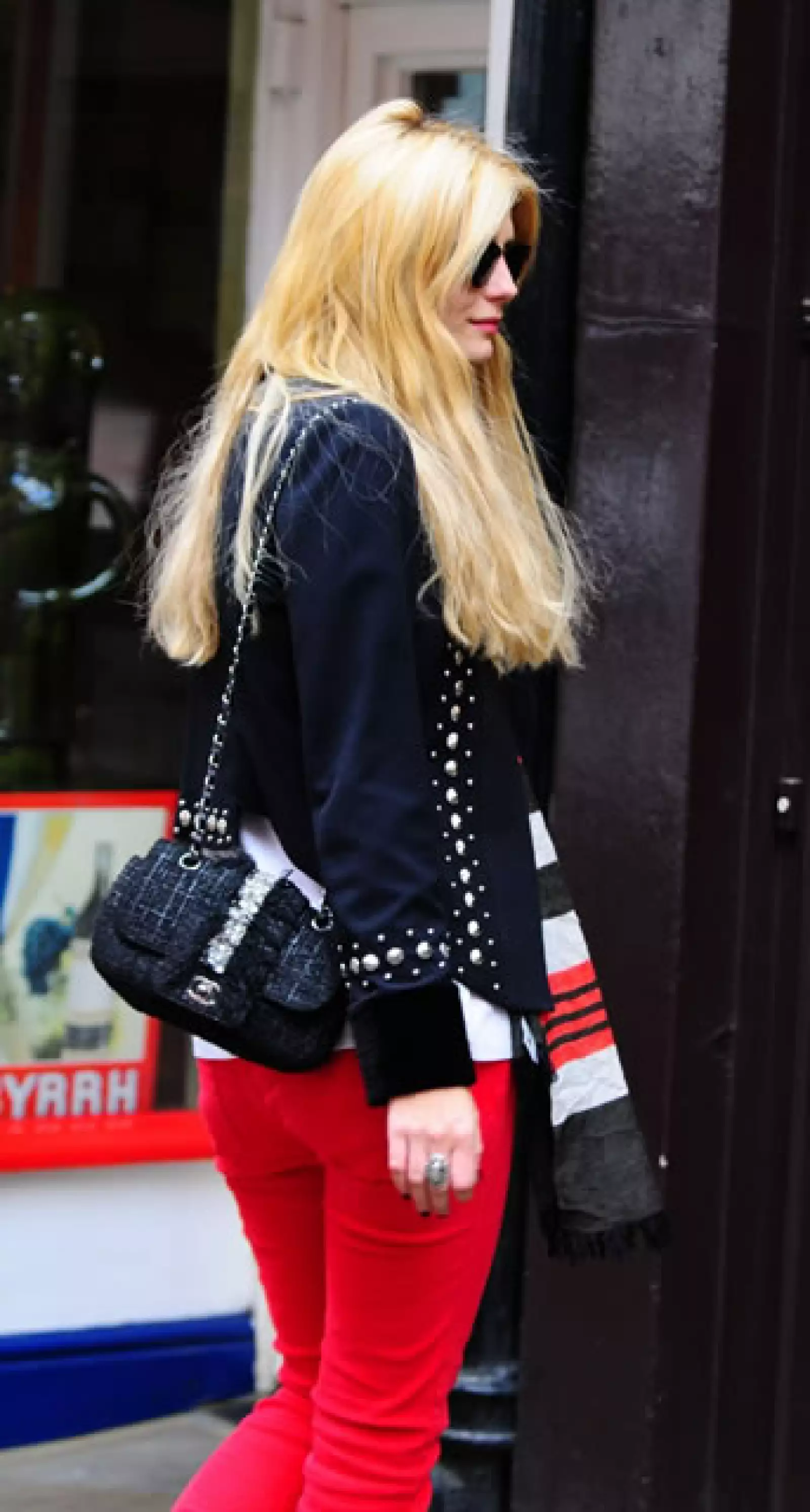 Desde que protagonizaba `The O.C´, Mischa Barton es fiel a Chanel.