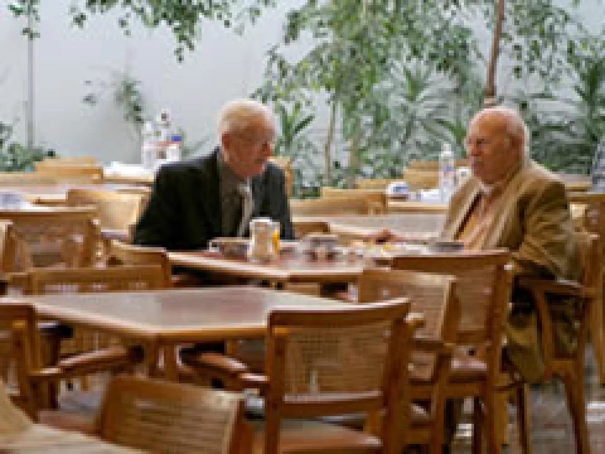 Los restaurantes operan al 50% de su capacidad (Foto: Notimex)
