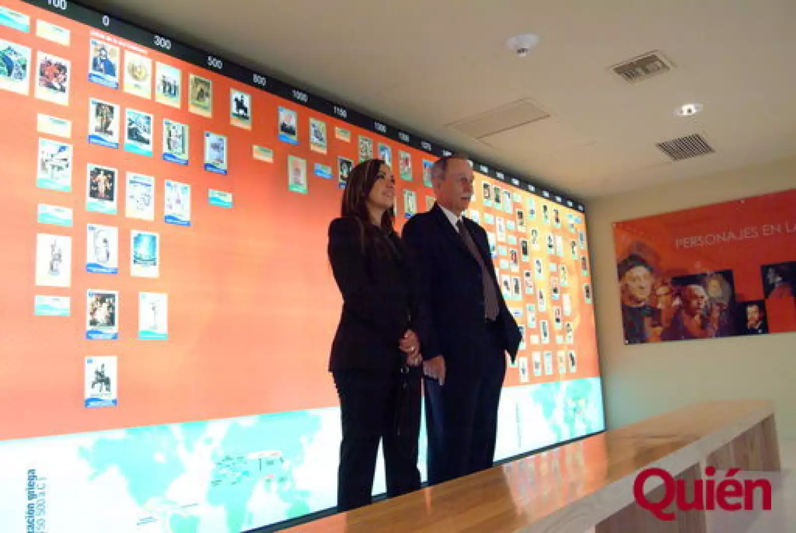 Valerie Martínez, Alberto Ross